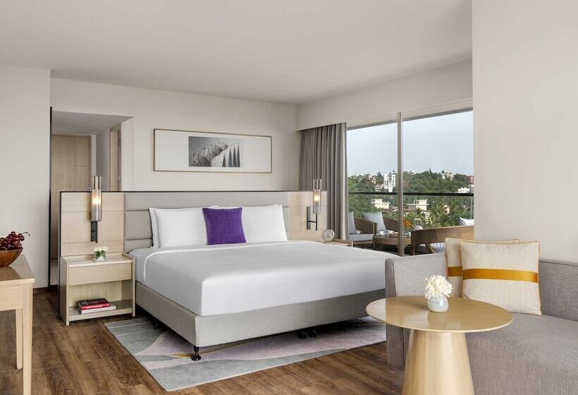 اتاق اجرایی, Vivanta Goa, Miramar