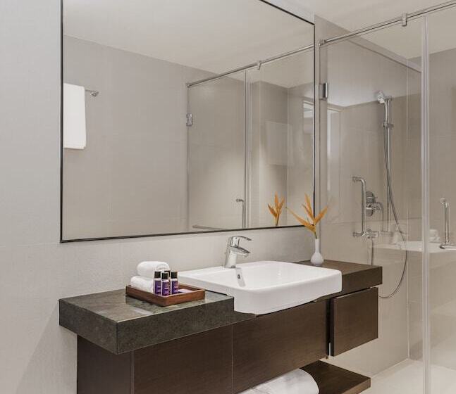 اتاق لوکس, Vivanta Goa, Miramar