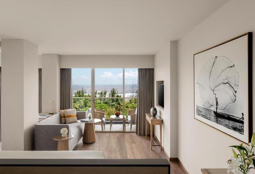 سوییت, Vivanta Goa, Miramar