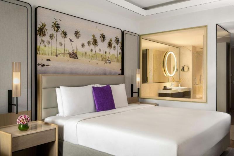 اتاق لوکس با تخت بزرگ, Vivanta Goa, Miramar