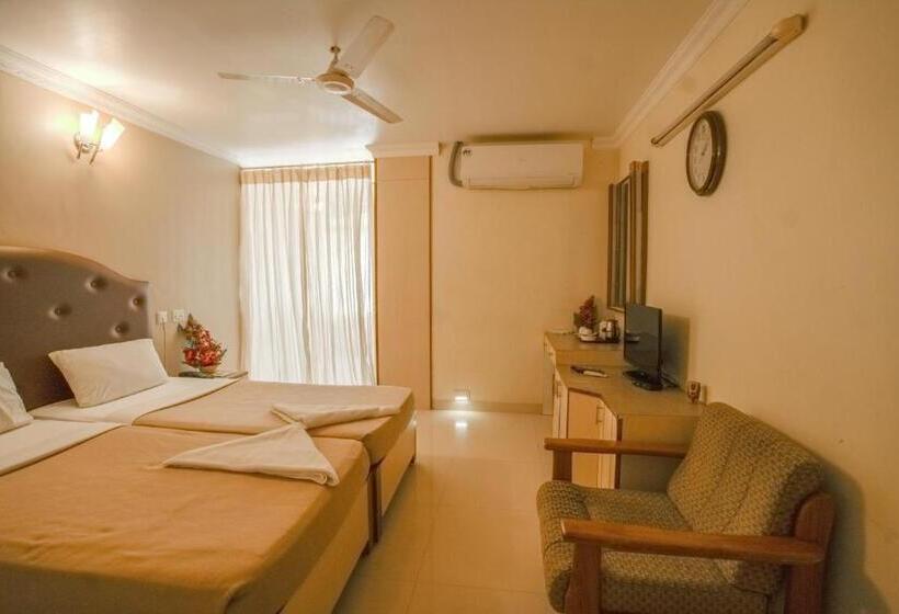 Номер Deluxe, Udupi International