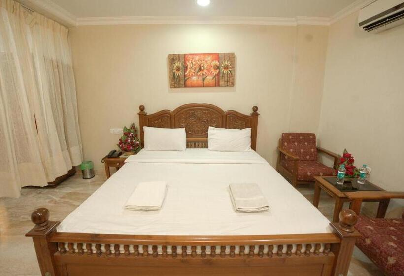Номер Deluxe, Udupi International