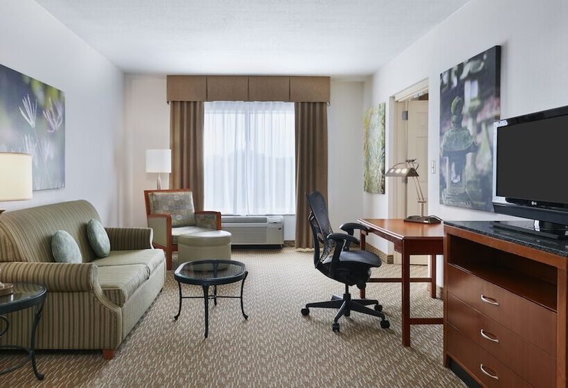 اتاق استاندارد, Hilton Garden Inn Charlotte North