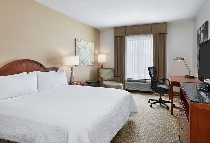 اتاق استاندارد, Hilton Garden Inn Charlotte North
