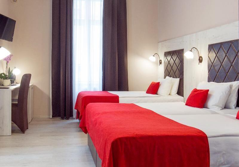 Номер Стандарт Кровать Кинг Адаптированный для Инвалидов, Hilton Garden Inn Richmond Innsbrook