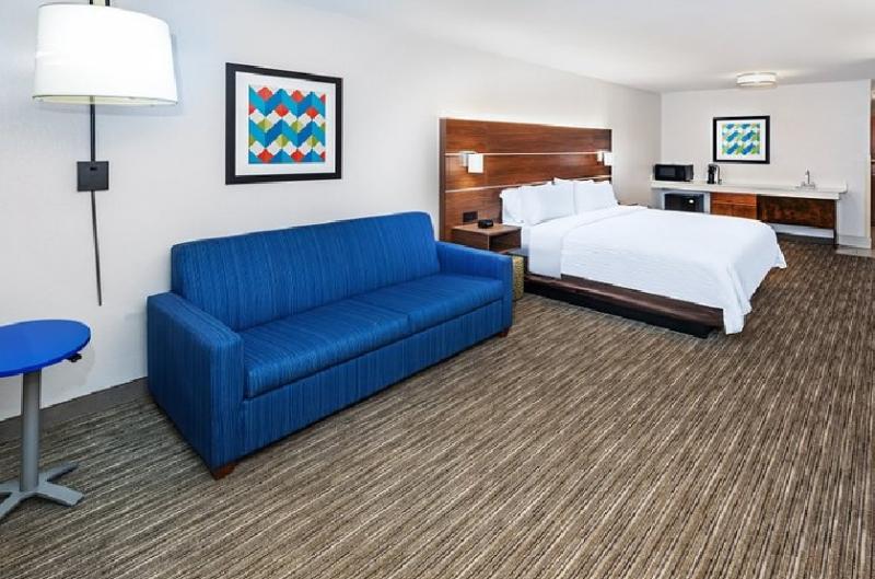 스탠다드 룸 킹사이즈 침대, Holiday Inn Express Hotel & Suites Magnolia Lake Columbia By Ihg