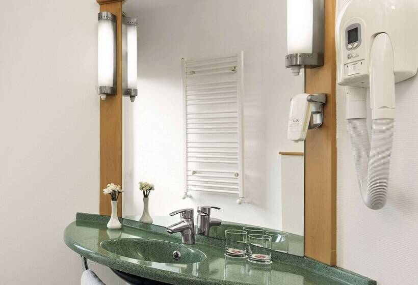 스탠다드 룸 더블 침대, Ibis Eskisehir