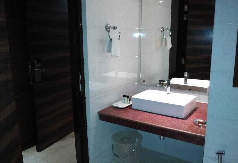 수피리어 룸, Pride Surya Mountain Resort Dharamshala