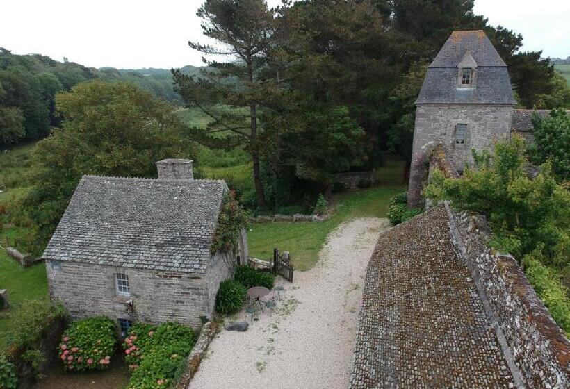 Классический Номер, Les Chambres Du Château Du Rozel