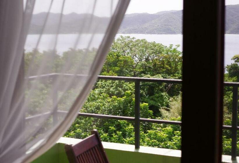Номер Стандарт Вид на Море, Villa Yurimun