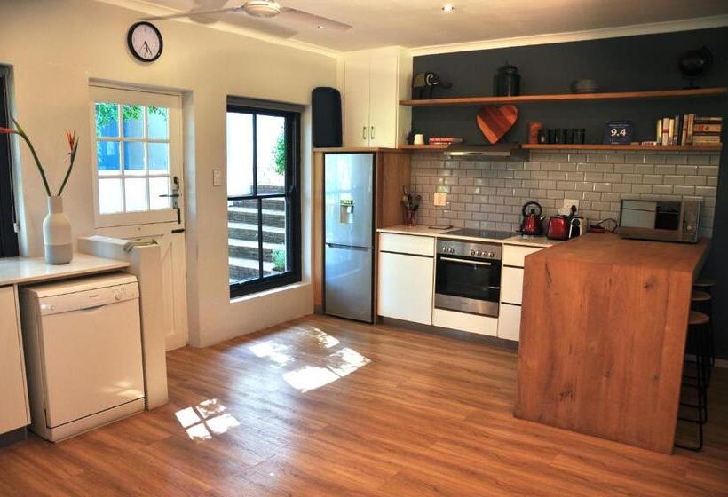 کابین, Blueberry Hill Cottages