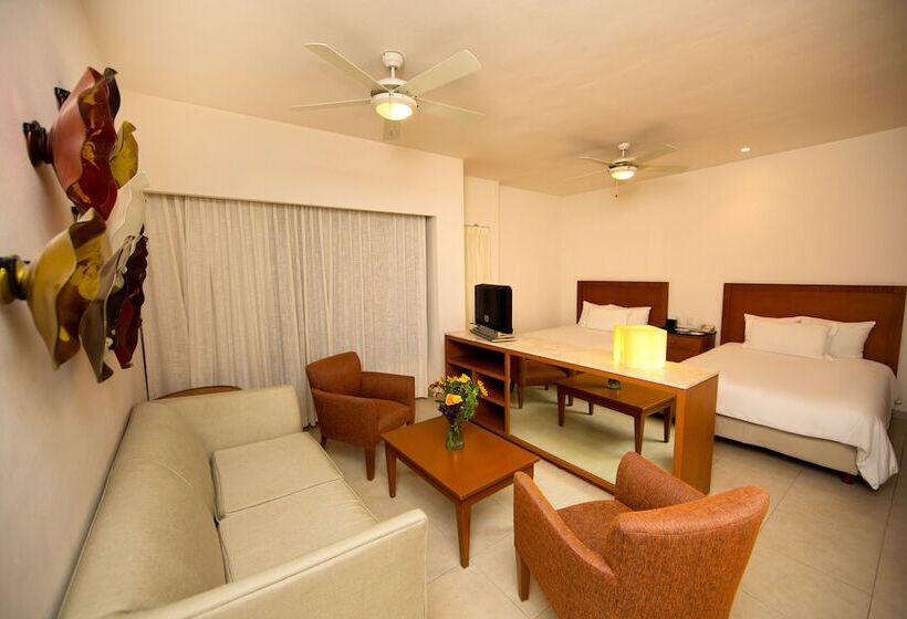 سوییت جونیور, Ambiance Suites
