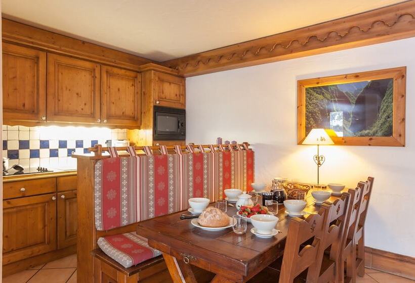 Апартаменты 2 Спальни, Residence Pierre & Vacances Premium La Ginabelle