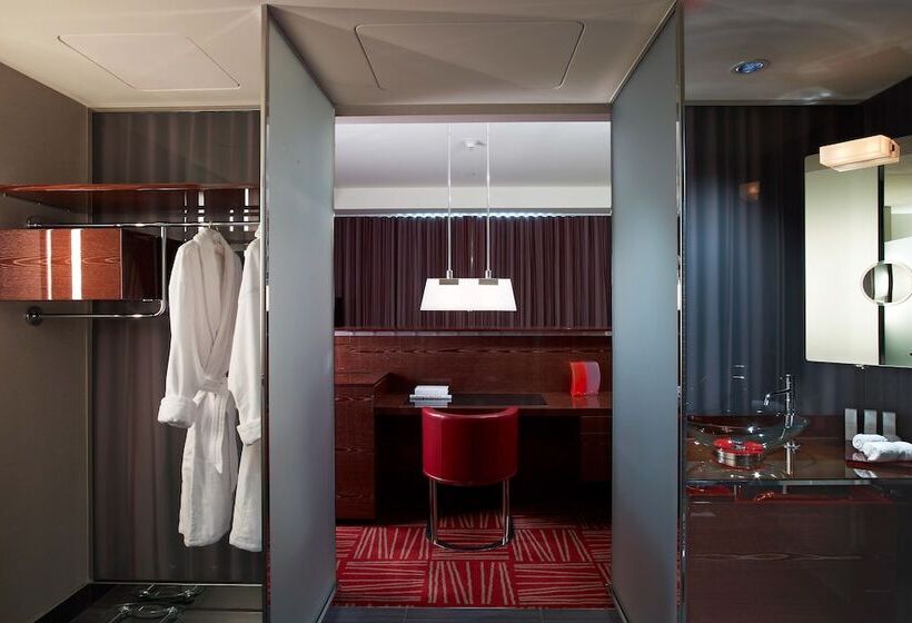 Habitació Estàndard, The Joule
