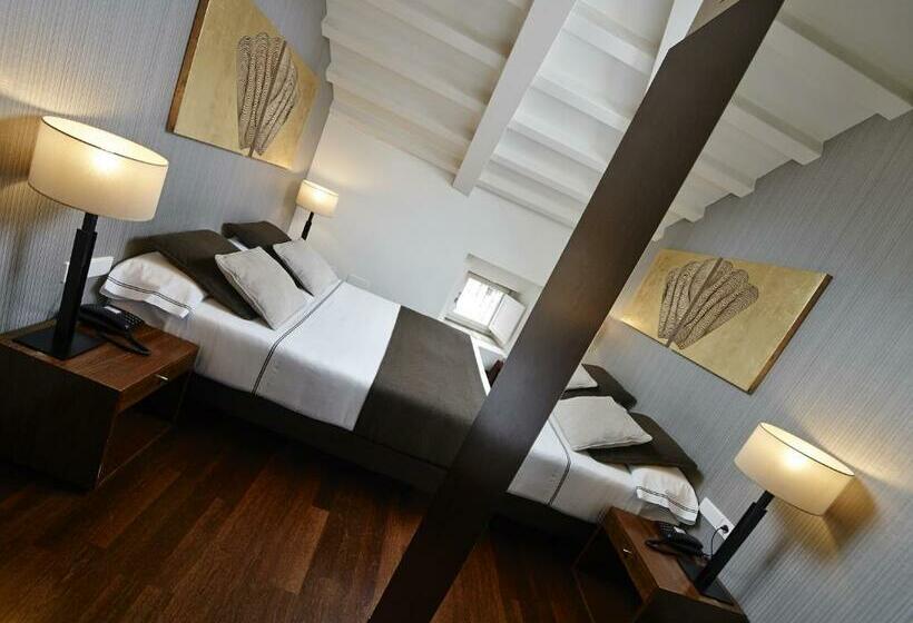 스탠다드 룸, Carrís Casa De La Troya