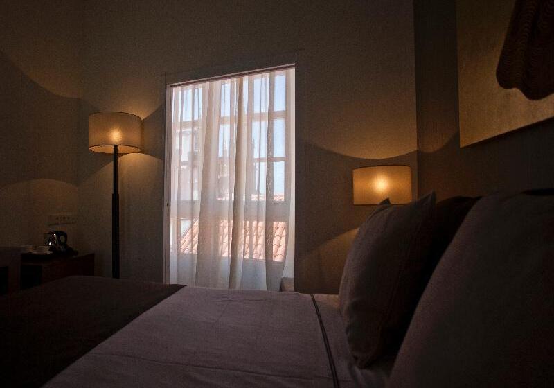 스탠다드 룸, Carrís Casa De La Troya