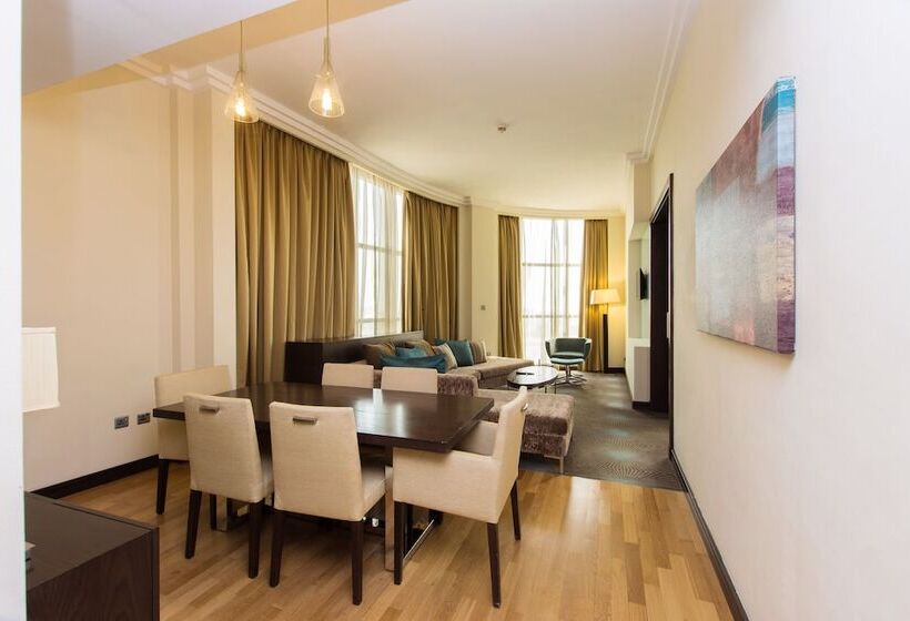 Люкс, Holiday Inn Abu Dhabi, An Ihg