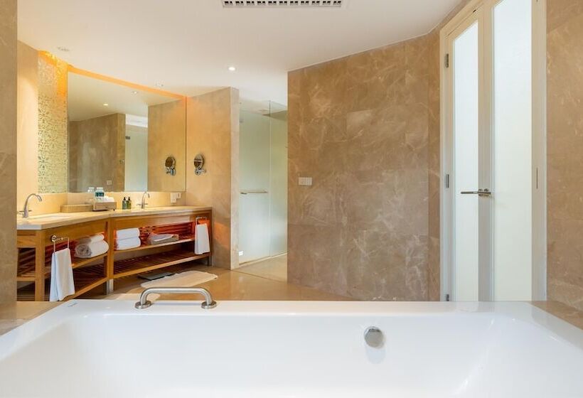 Люкс Клуб, Intercontinental Hua Hin Resort, An Ihg