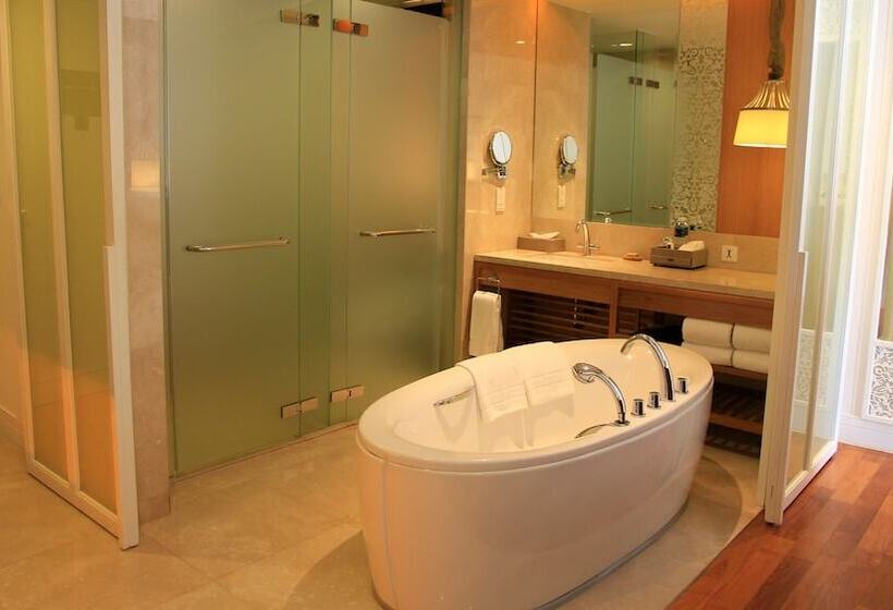 Номер Премиум, Intercontinental Hua Hin Resort, An Ihg