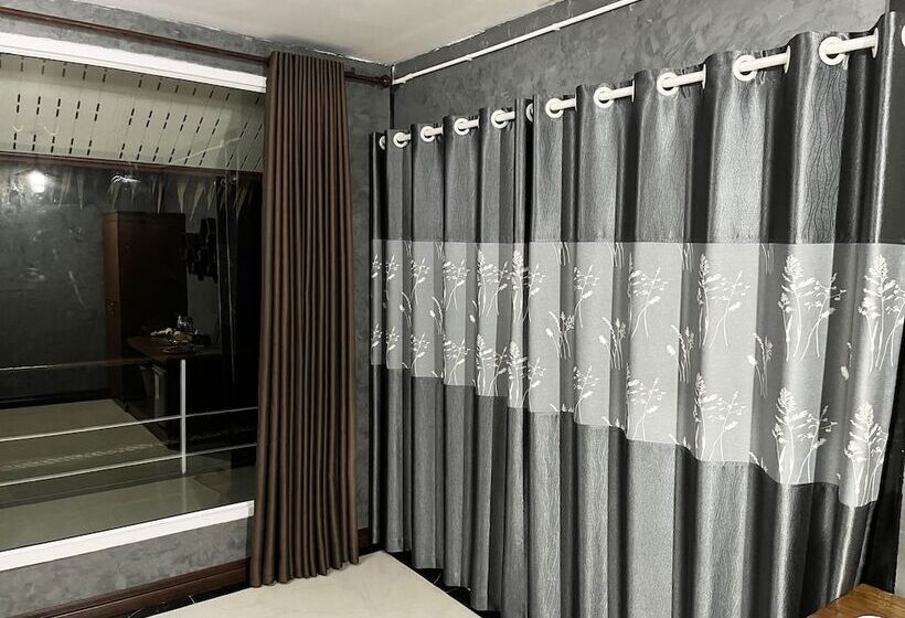 Хижина Deluxe, Koh Jum Resort