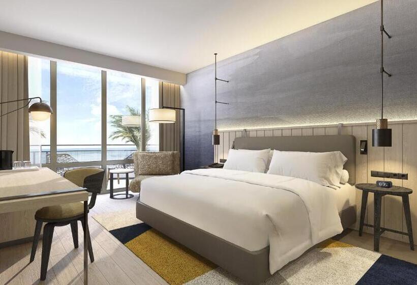 Номер Стандарт Вид на Море с Балконом, Four Points By Sheraton Sunny Beach