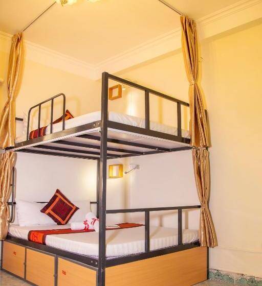 Vuode Makuusalissa, Hanoi City Backpackers Hostel