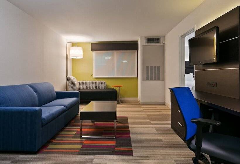 Suíte, Holiday Inn Express Hotel & Suites Everett, An Ihg