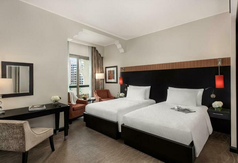 Номер Executive, Oaks Ibn Battuta Gate Dubai
