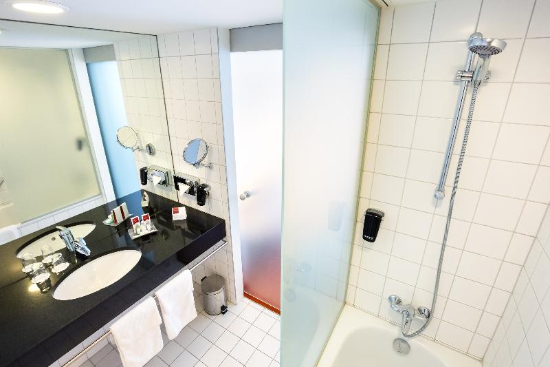 Номер Superior, Rocky Plaza Hotel Padang