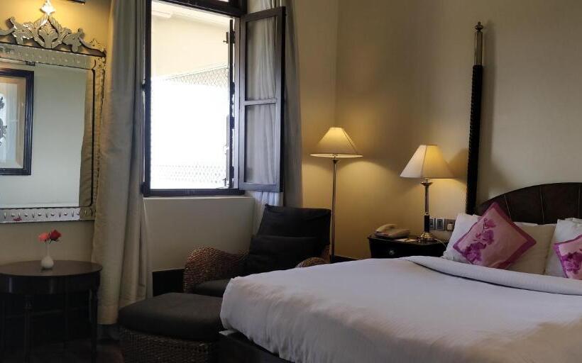 Quarto standard, Royal Orchid Brindavan Garden Mysore
