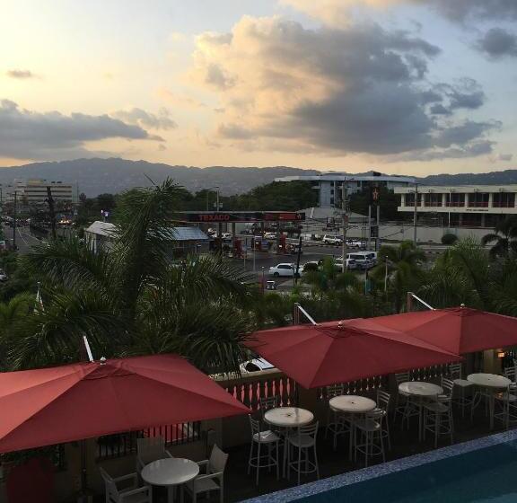 مجموعه ویستا شهر, S Hotel Kingston