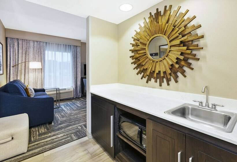 Студия Стандарт, Hampton Inn & Suites Wells Ogunquit