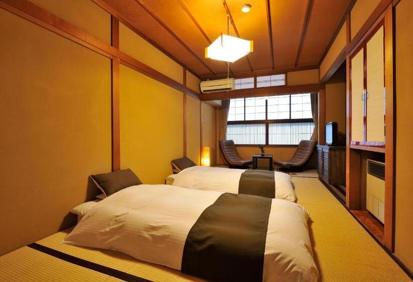 اتاق سوپریور, Hida Takayama Hodakaso Yamano Iori