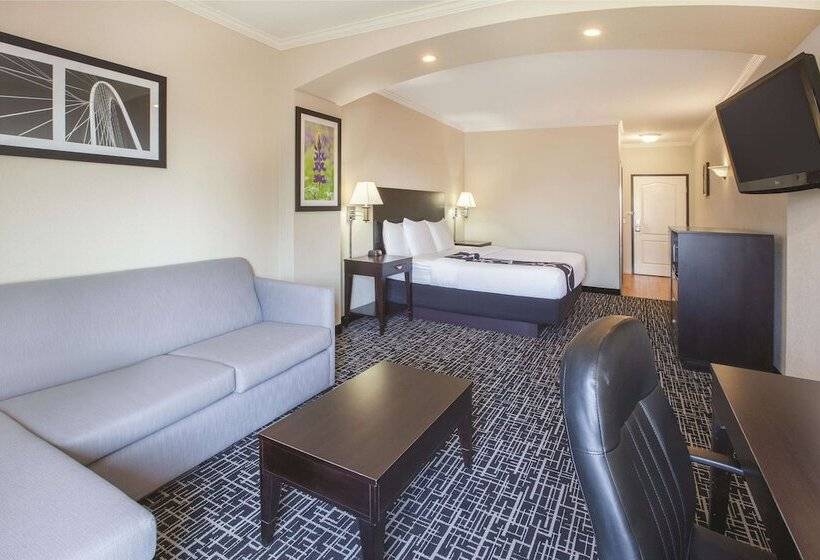Люкс Повышенной Комфортности, La Quinta By Wyndham Garland Harbor Point
