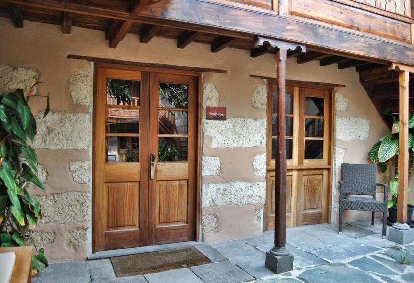 اتاق استاندارد, Rural El Mondalon
