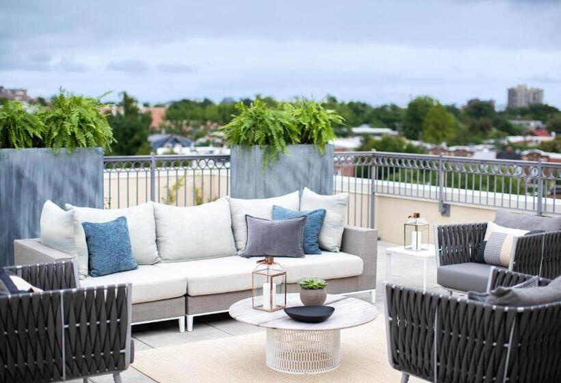 Президентский Люкс, Archer Hotel Old Town Alexandria