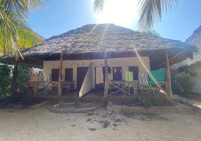 패밀리 룸, Mbuyuni Beach Village