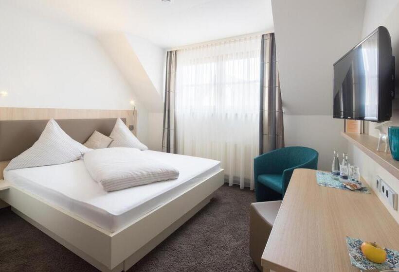 Номер бизнес-класса, Kohlers Hotel Engel