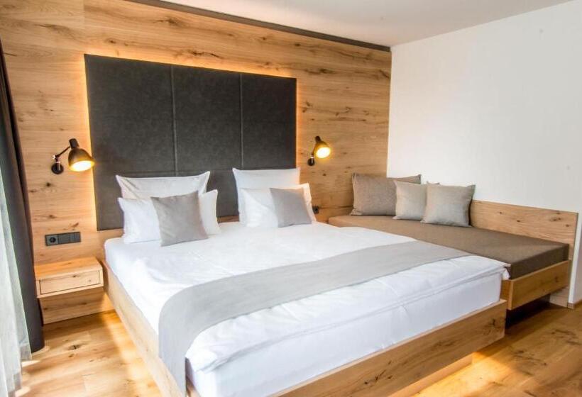 컴포트 룸, Wirthshof Hotel & Chalets