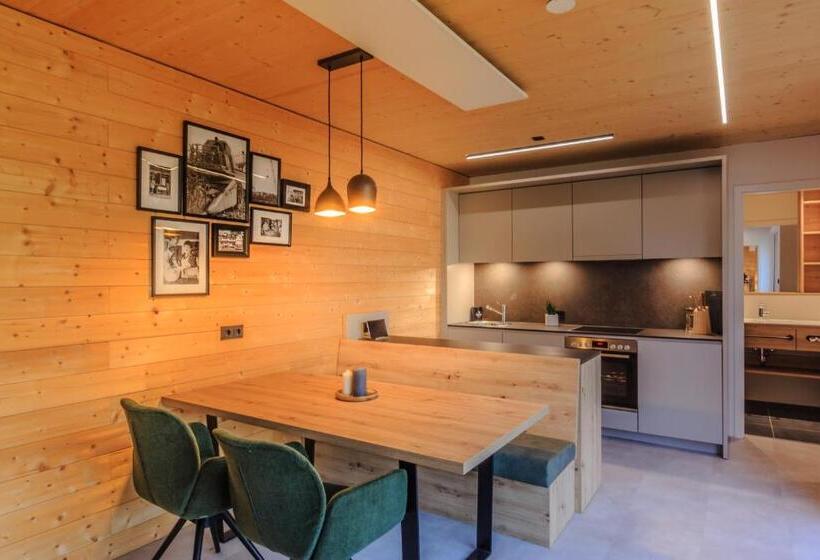 샬레, Wirthshof Hotel & Chalets