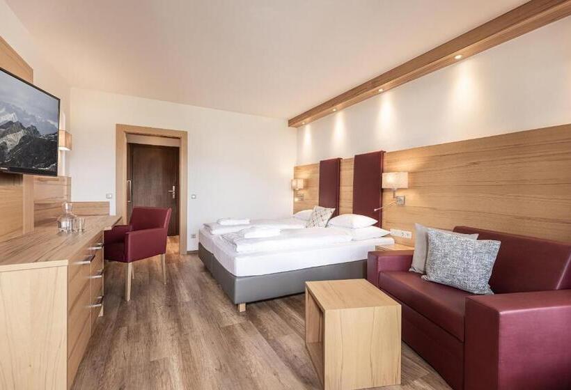 Quarto Estandar com Sacada, Pirchnerhof