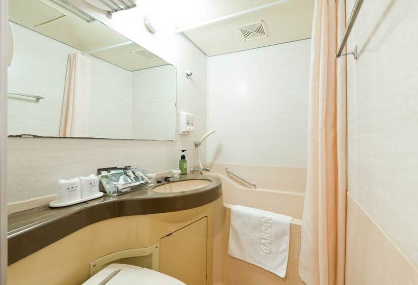 اتاق استاندارد یک نفره, Garden Hotel Kanazawa