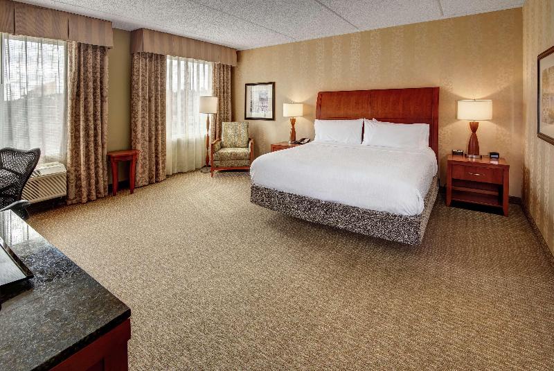 Стандартный Номер Кровать Кинг, Hilton Garden Inn Lakewood
