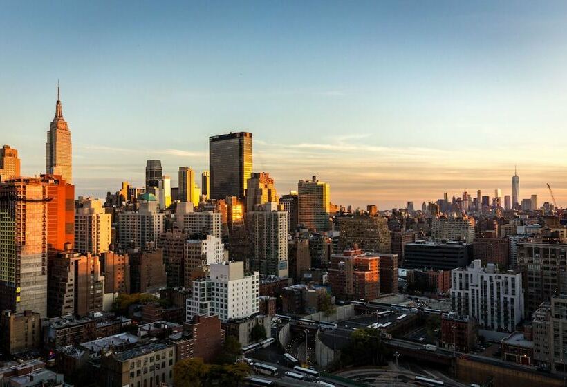 کابین, Yotel New York Times Square