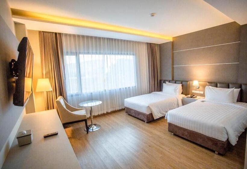 اتاق لوکس, The Cheewin Hotel And Convention