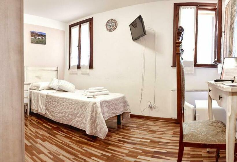 스탠다드 싱글 룸, Agriturismo La Foscarina