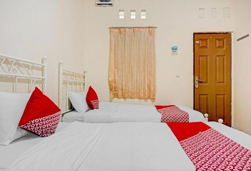 Номер Economy, Oyo 90689 Lily House