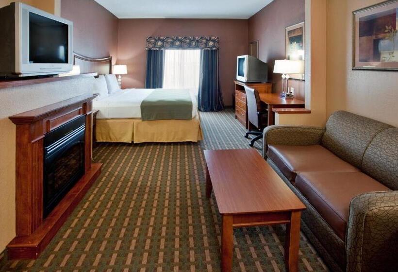 Люкс Кровать Кинг, Holiday Inn Express Hotel & Suites Suffolk, An Ihg