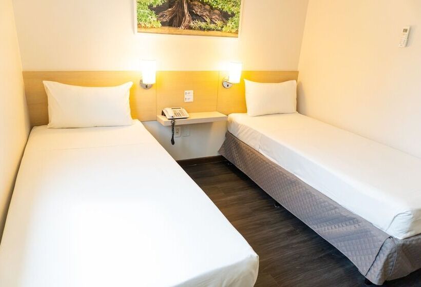 Номер Стандарт, Ibis Styles Belem Nazare