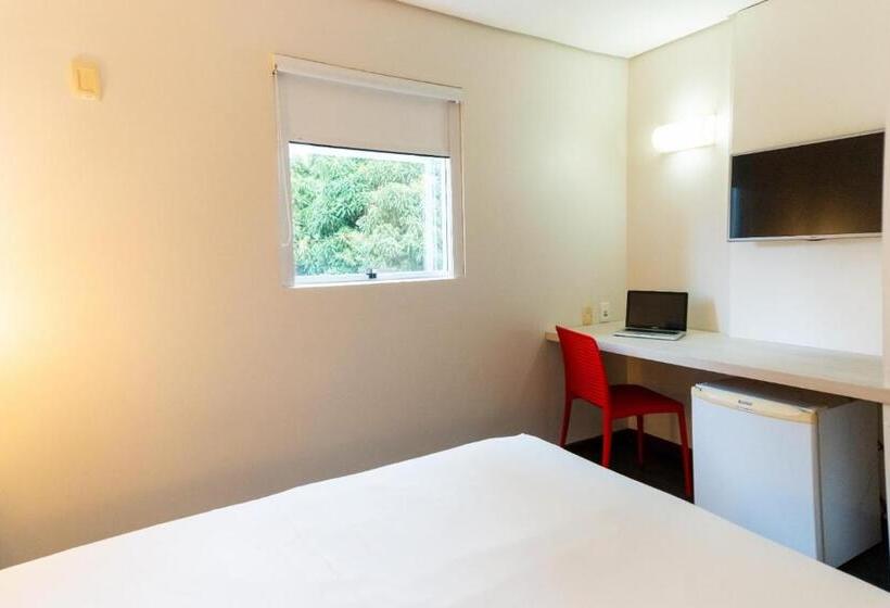 Трехместный Номер Superior, Ibis Styles Belem Nazare